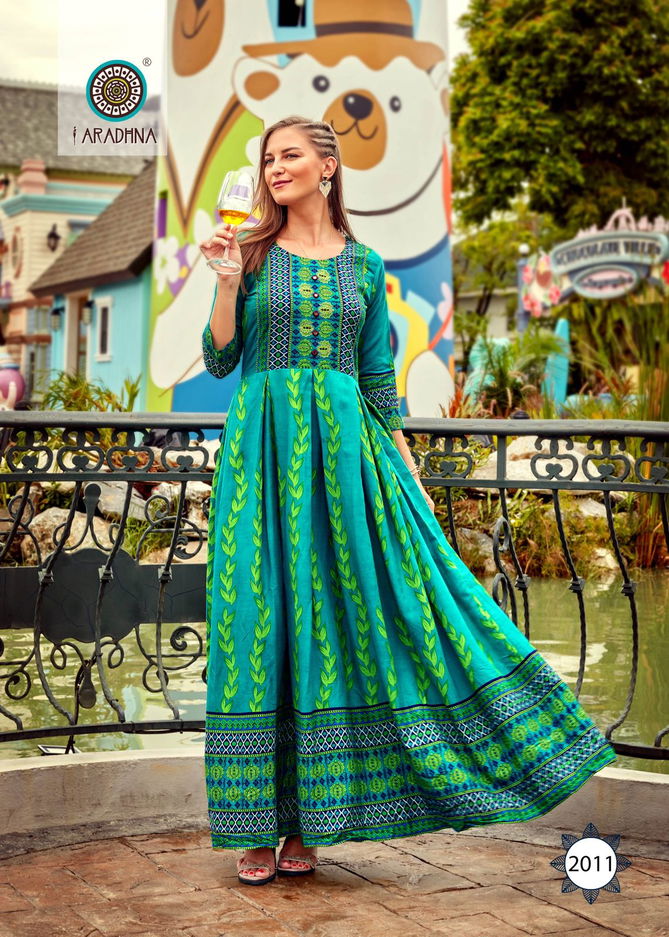 Aradhna Fashion Stripy 2 Cotton Wholesale Anarkali Kurti Collection